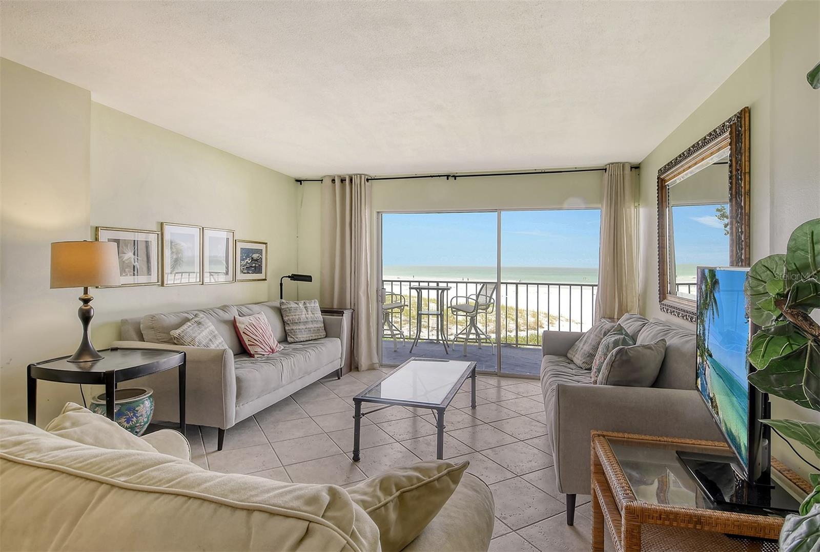 19 WHISPERING SANDS DR #204, SARASOTA, FL, 34242