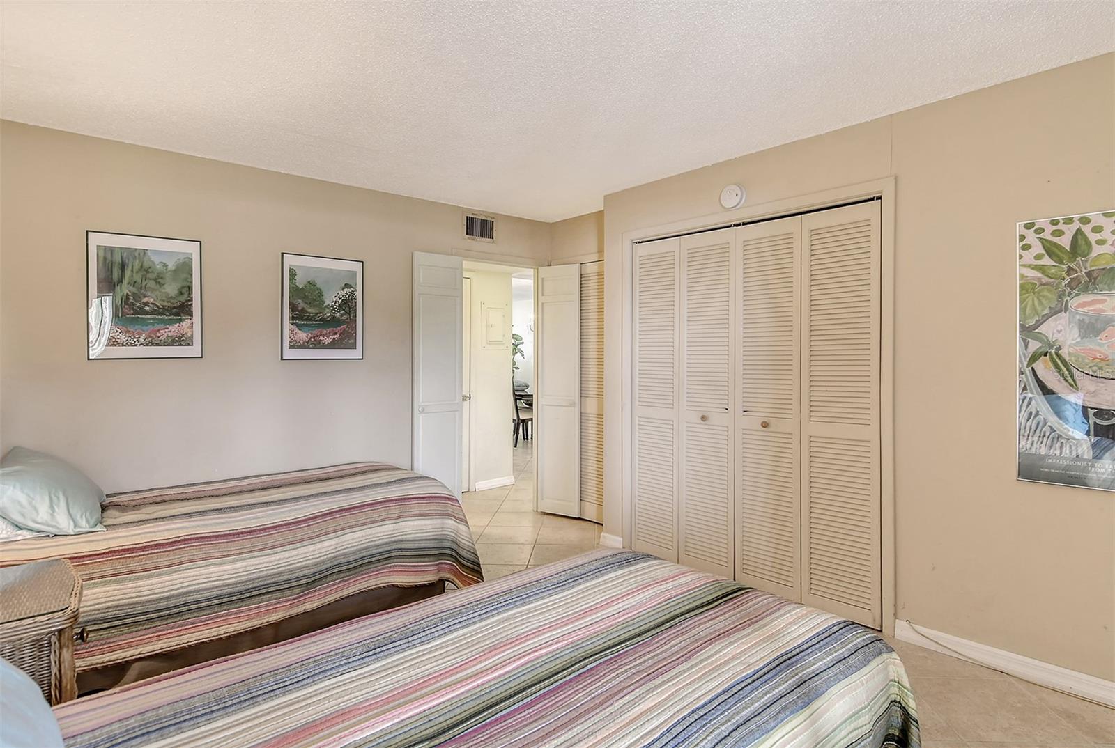 19 WHISPERING SANDS DR #204, SARASOTA, FL, 34242