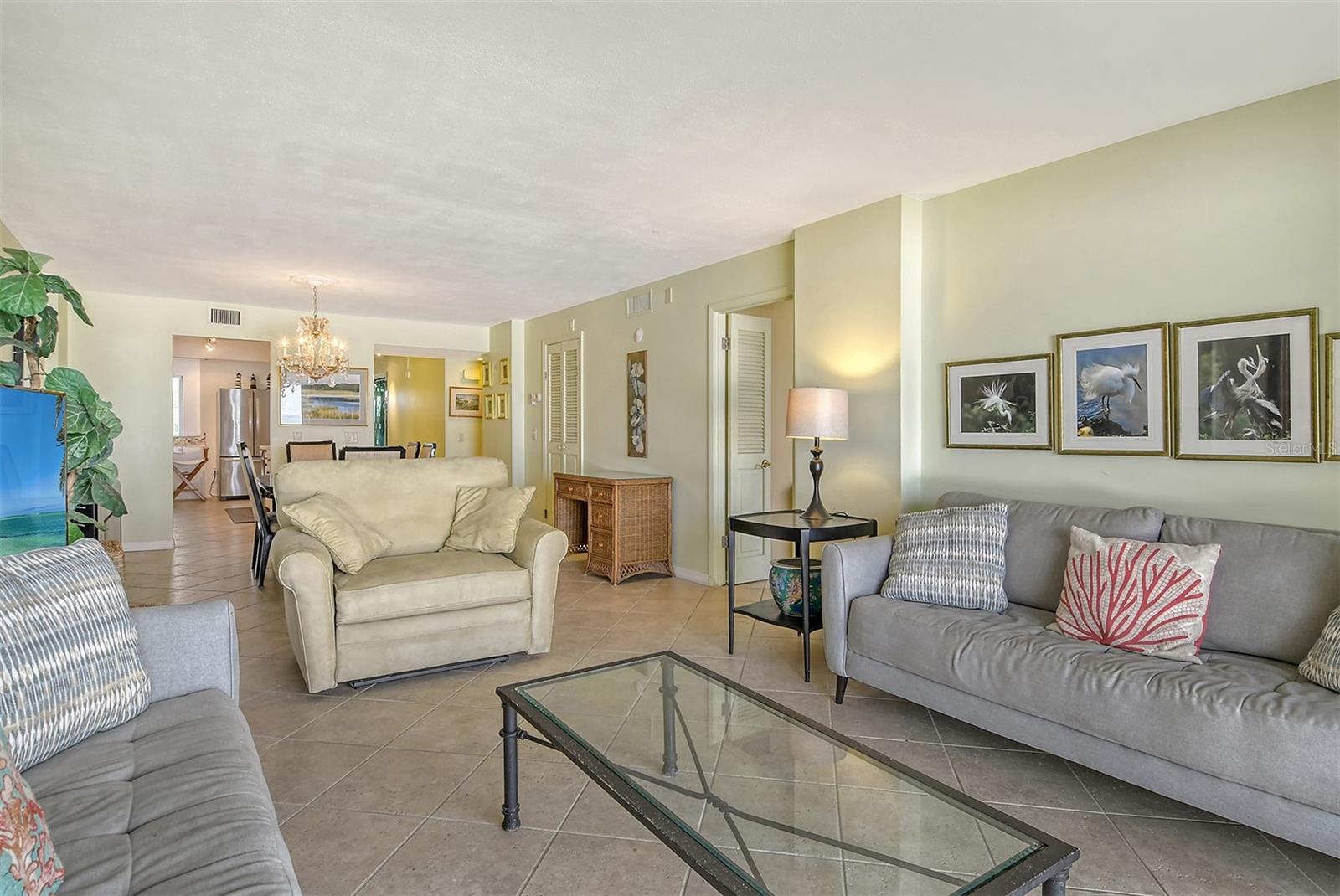 19 WHISPERING SANDS DR #204, SARASOTA, FL, 34242