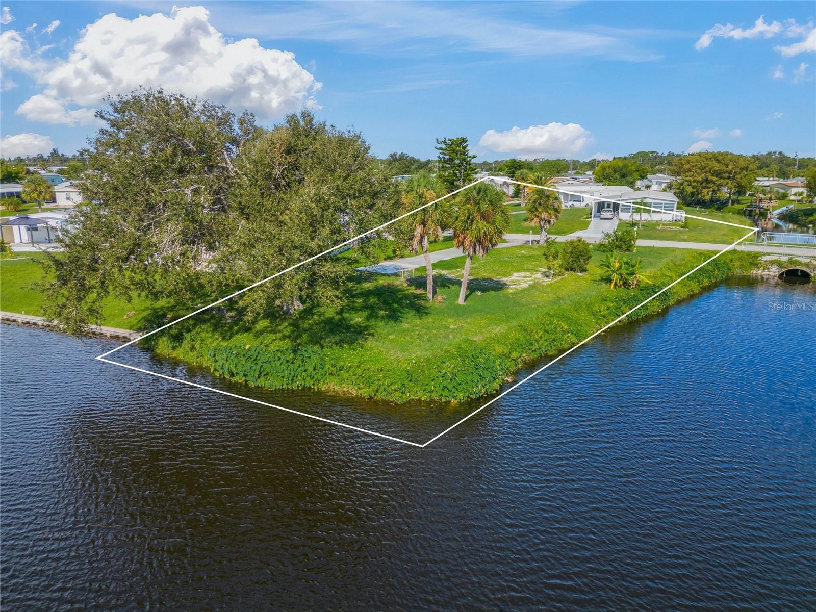 1329 BLUE HERON DR, ENGLEWOOD, FL, 34224