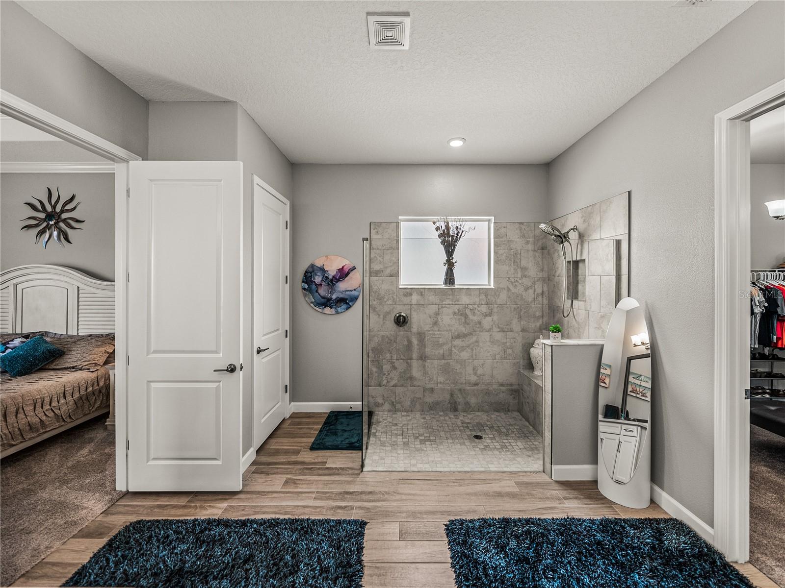 5303 TULIP DROP DR, WIMAUMA, FL, 33598