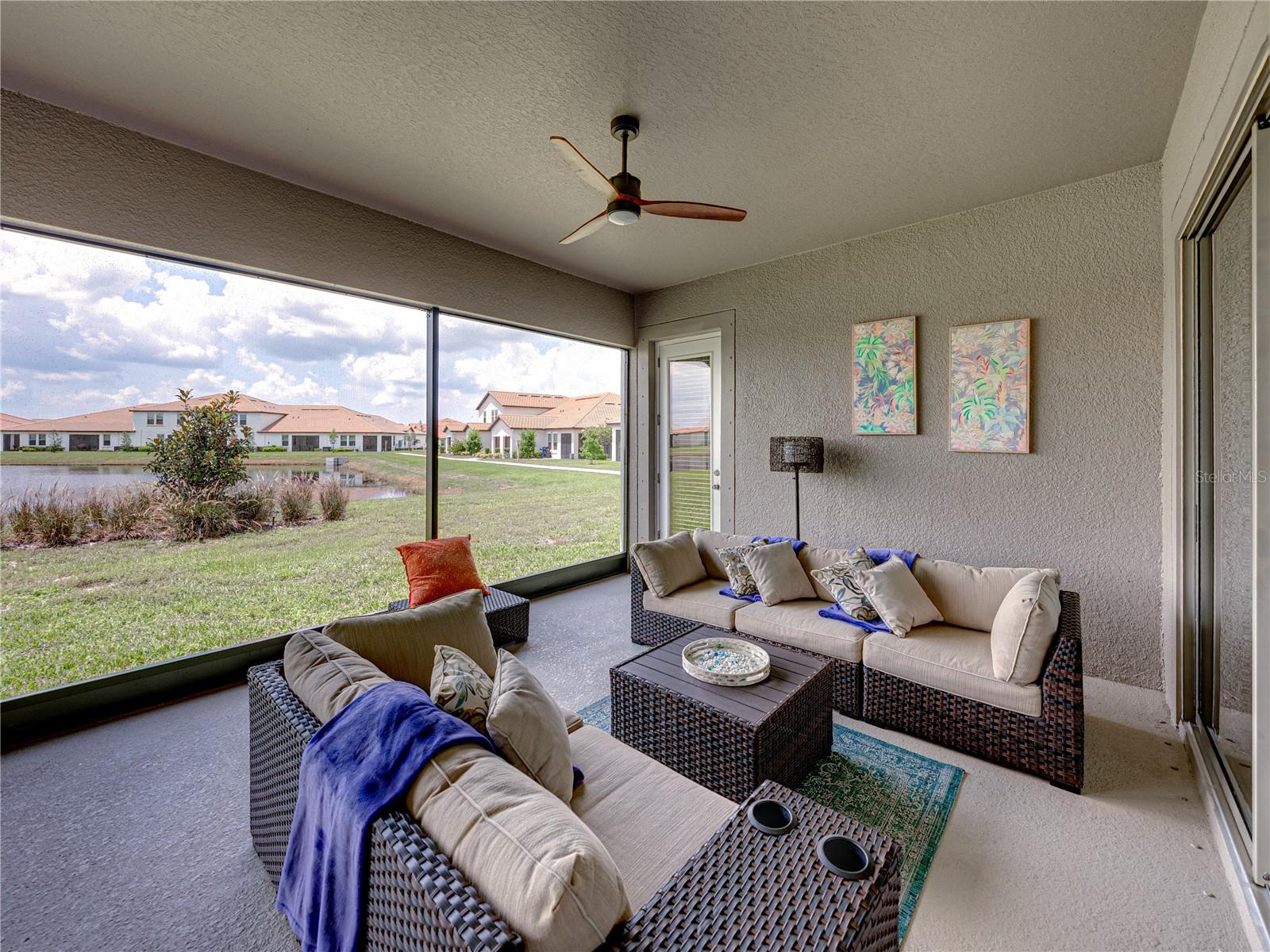 5303 TULIP DROP DR, WIMAUMA, FL, 33598
