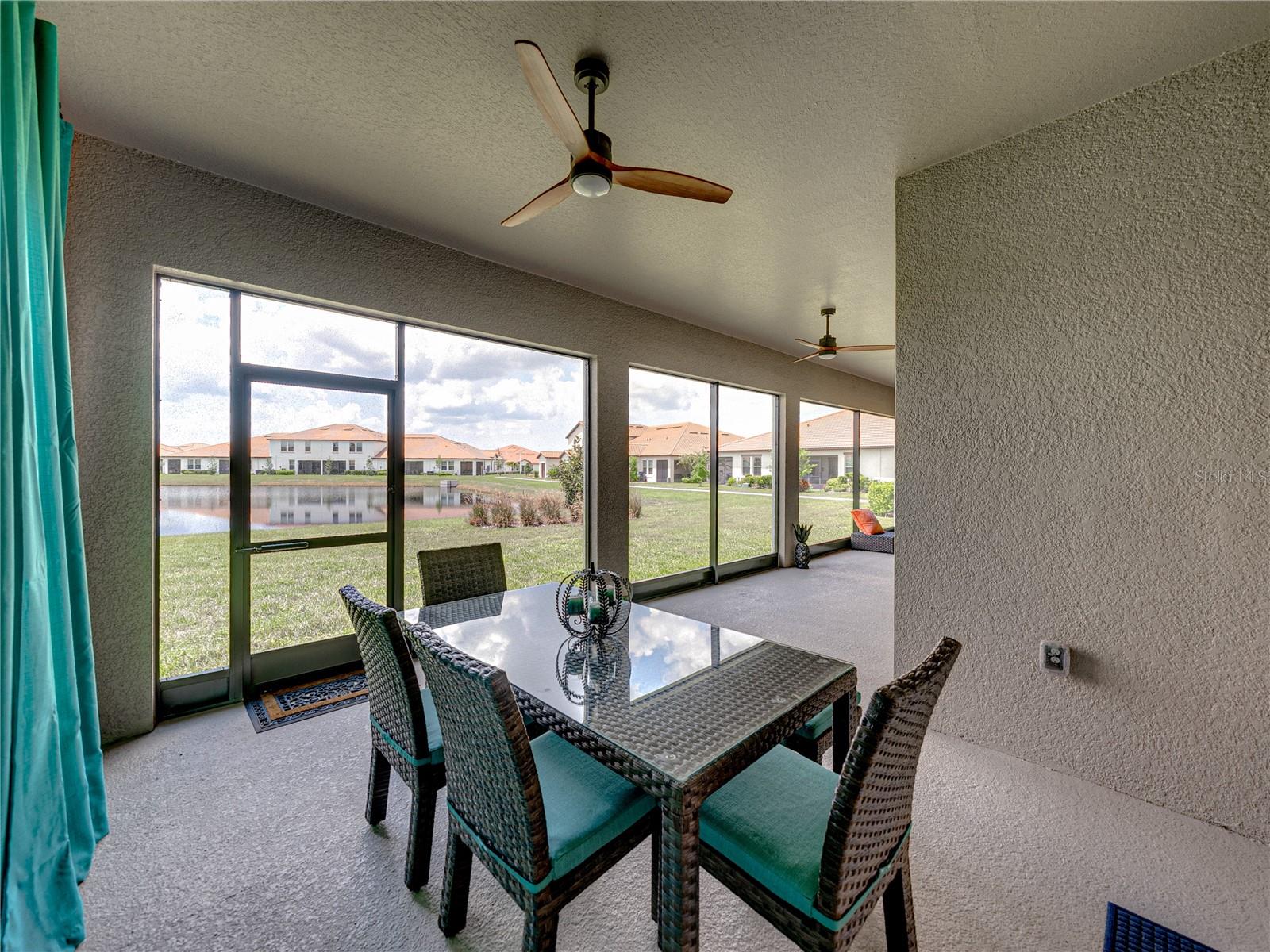 5303 TULIP DROP DR, WIMAUMA, FL, 33598