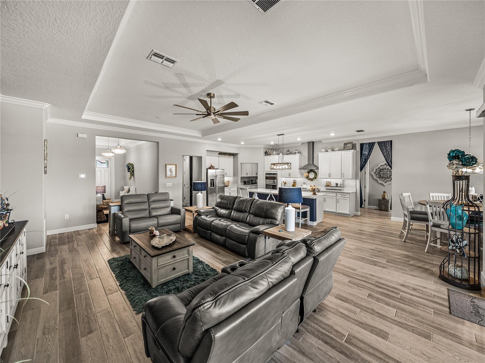 5303 TULIP DROP DR, WIMAUMA, FL, 33598