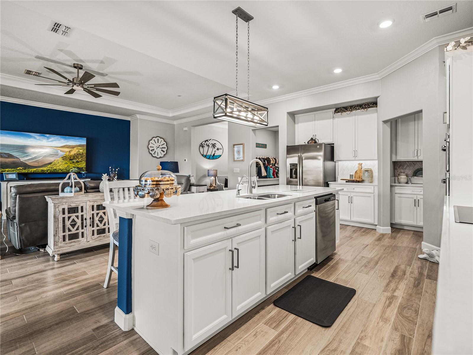 5303 TULIP DROP DR, WIMAUMA, FL, 33598