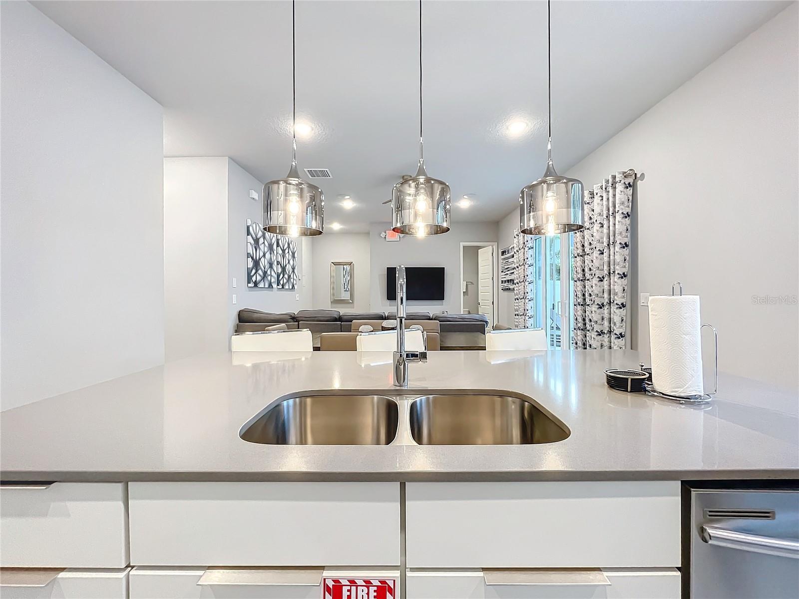 7740 SANDY RIDGE DR #100, REUNION, FL, 34747