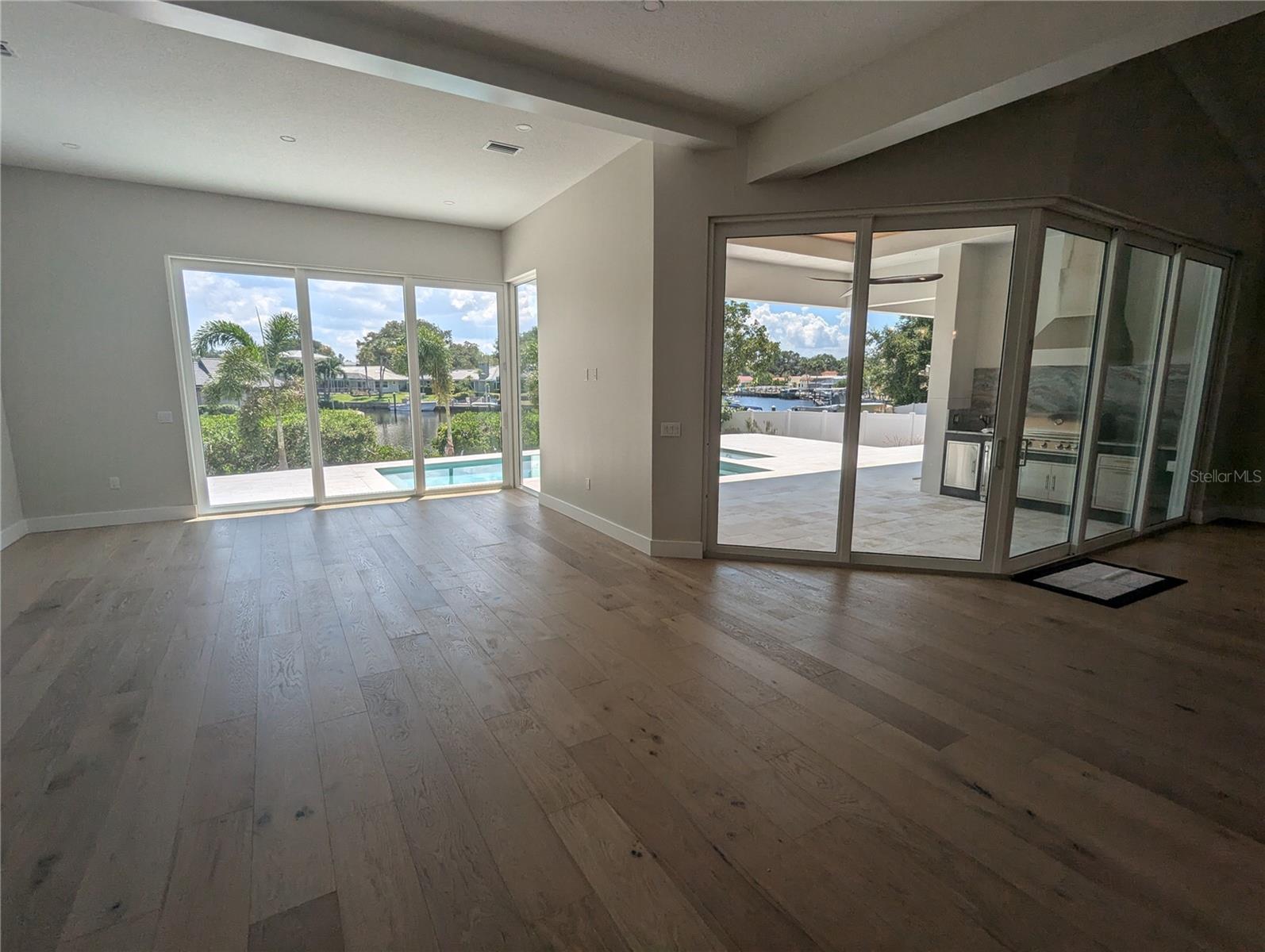 A4620571 Property Photo