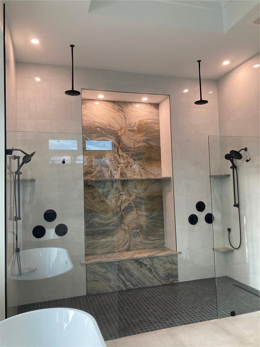 A4620571 Property Photo