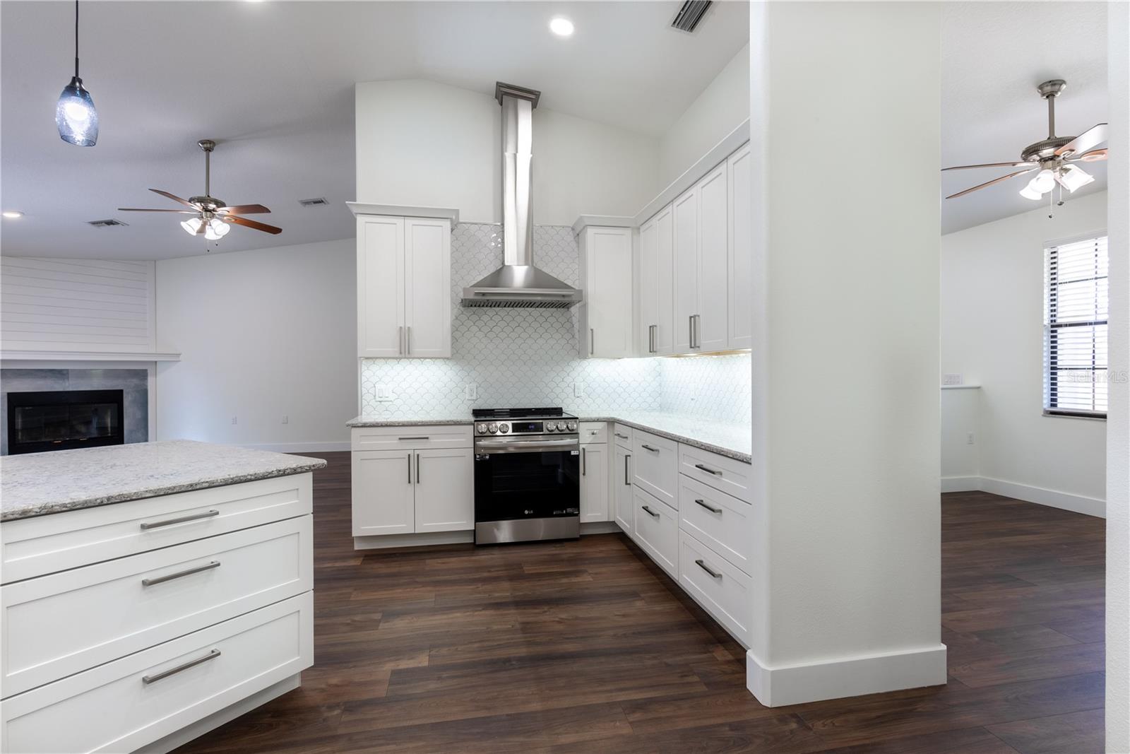 1109 S INDIANA AVE, GROVELAND, FL, 34736