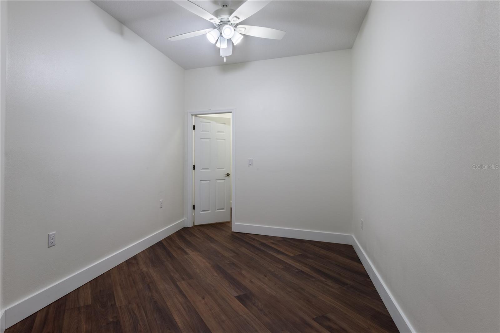 1109 S INDIANA AVE, GROVELAND, FL, 34736