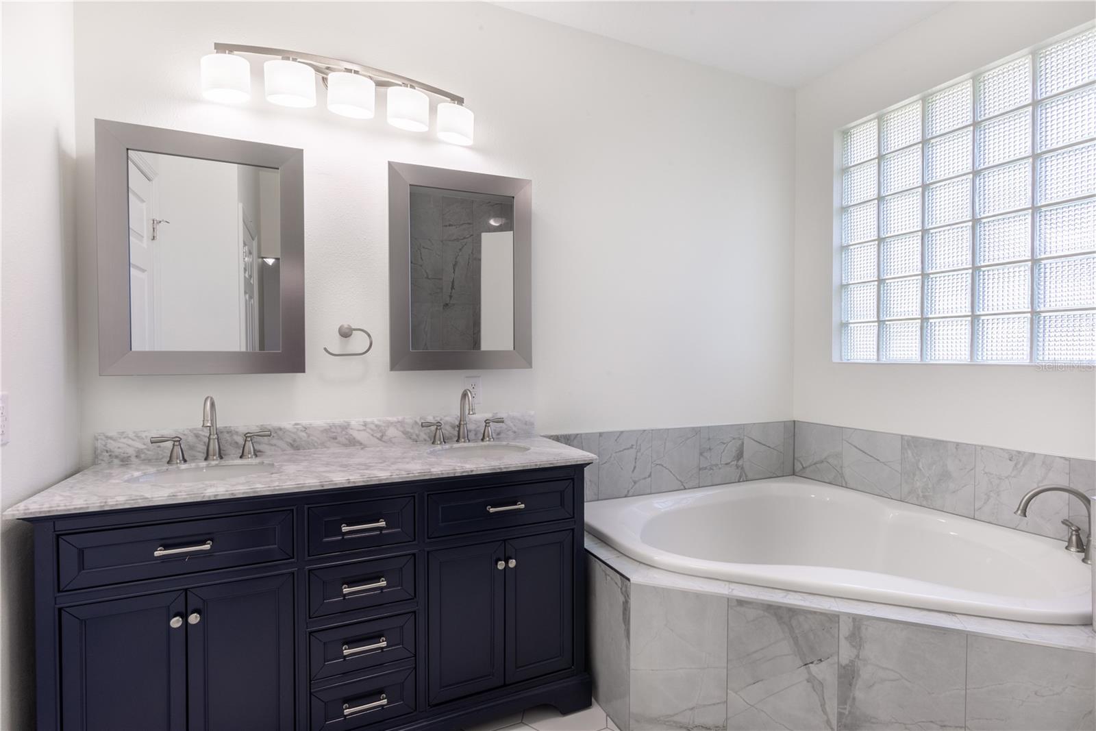 1109 S INDIANA AVE, GROVELAND, FL, 34736