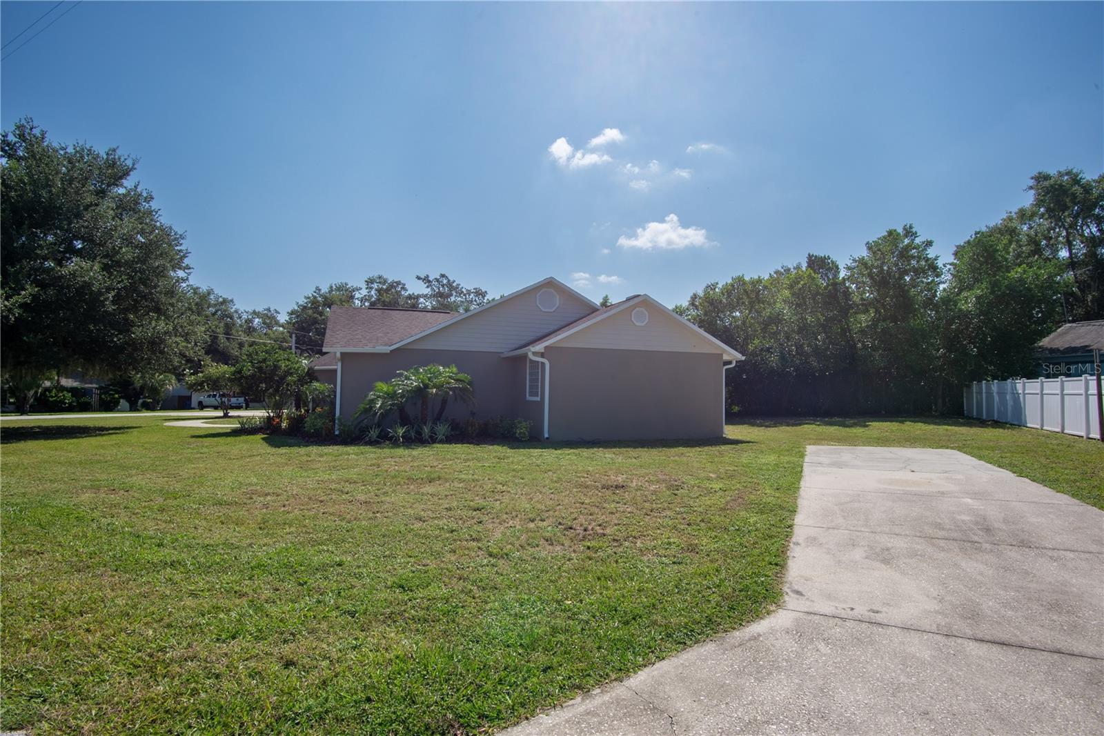 1109 S INDIANA AVE, GROVELAND, FL, 34736