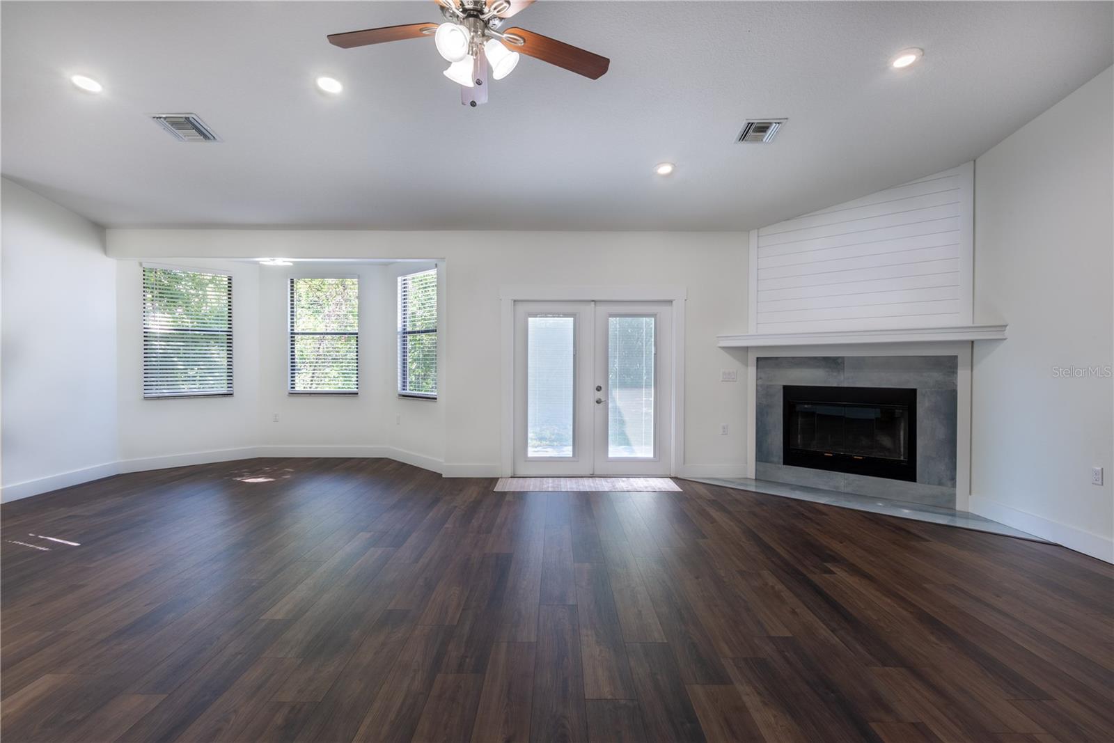 1109 S INDIANA AVE, GROVELAND, FL, 34736