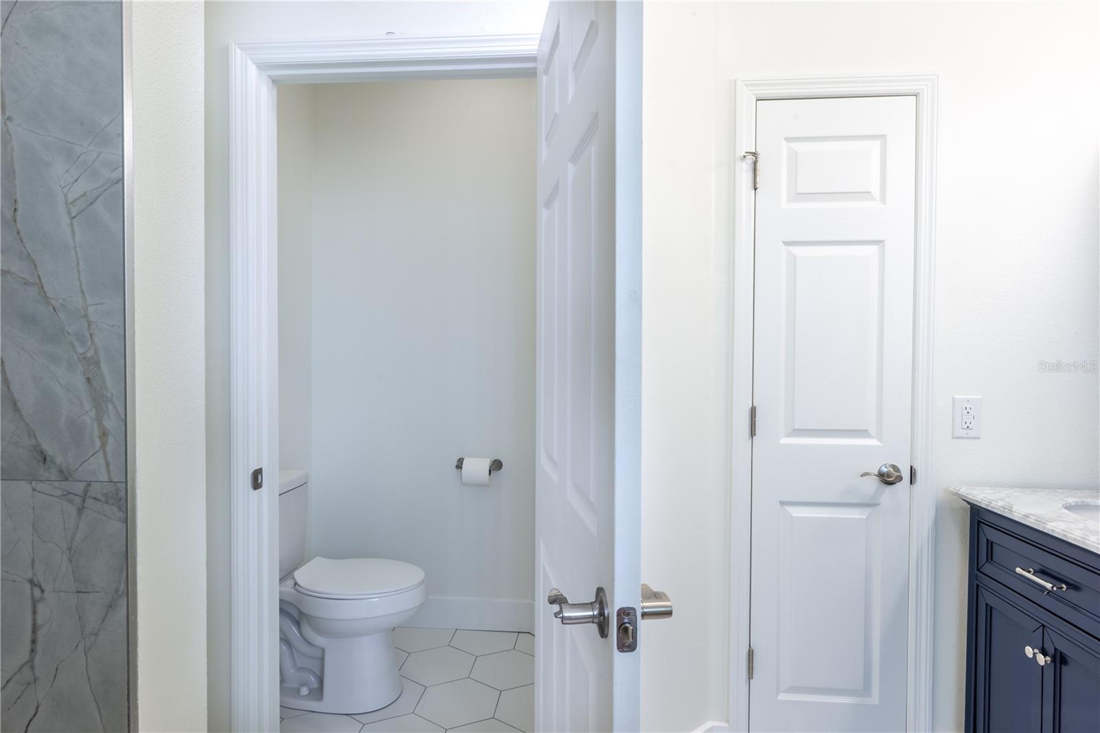 1109 S INDIANA AVE, GROVELAND, FL, 34736