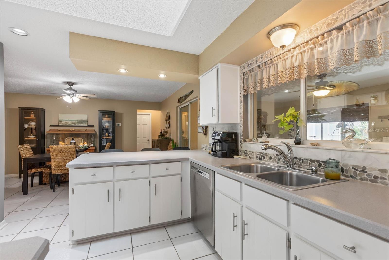 60 WESTMINSTER DR, PALM COAST, FL, 32164