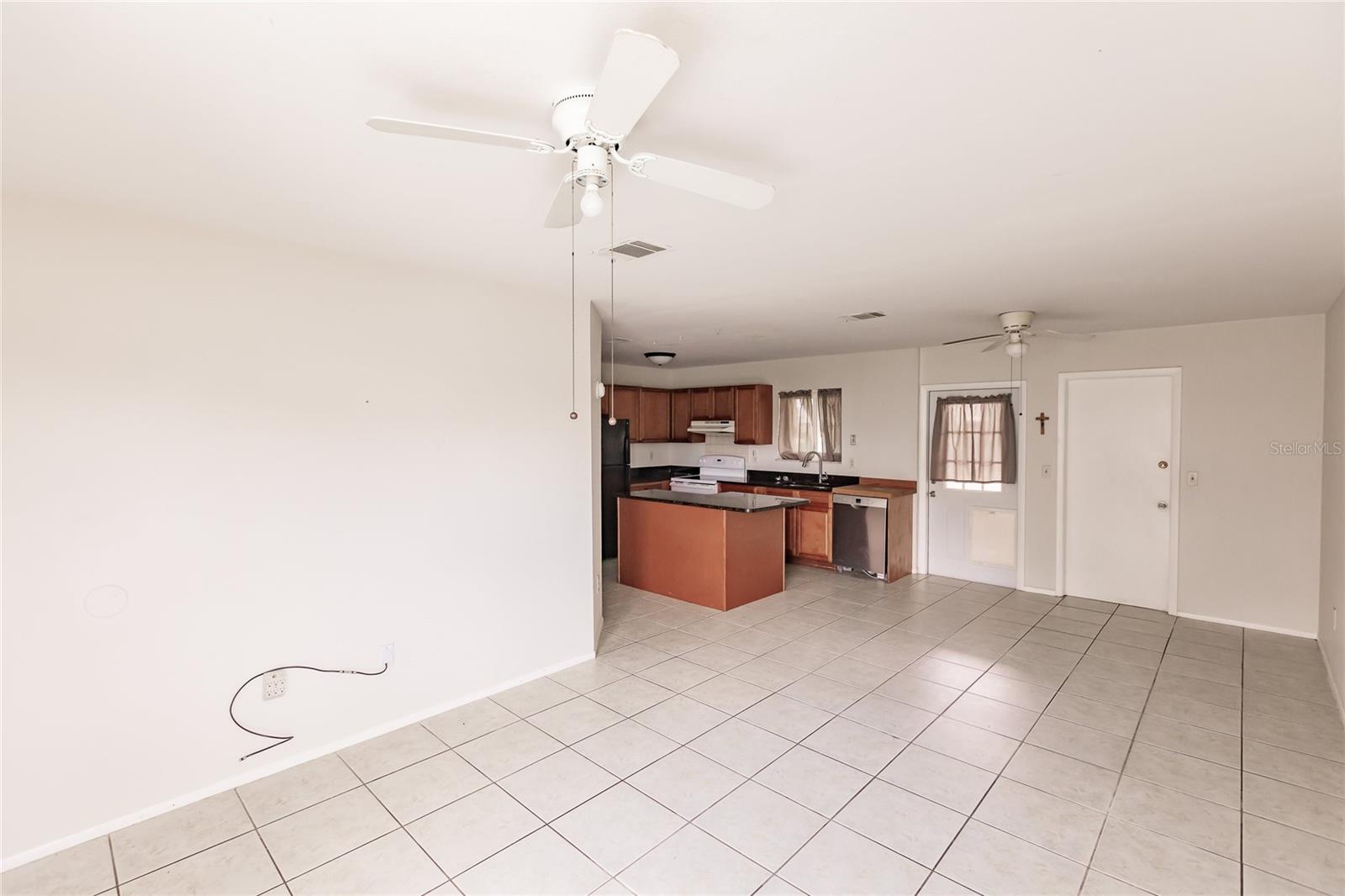 600 BEECHE TER NW, PORT CHARLOTTE, FL, 33948