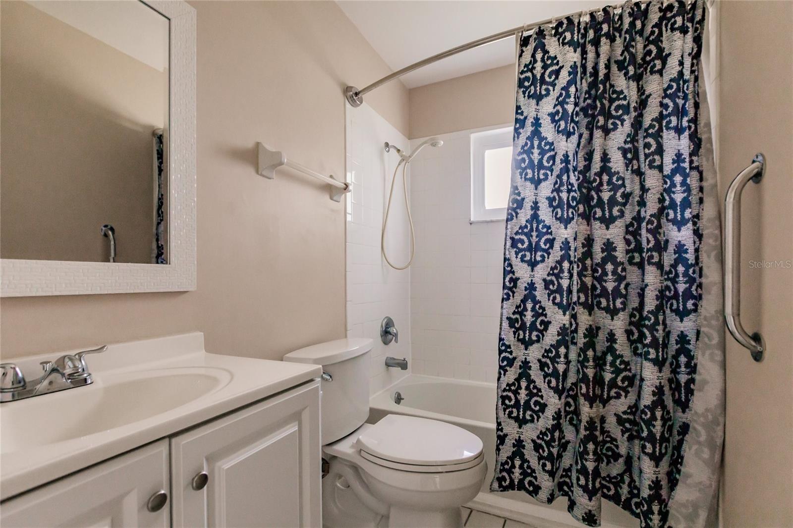 600 BEECHE TER NW, PORT CHARLOTTE, FL, 33948