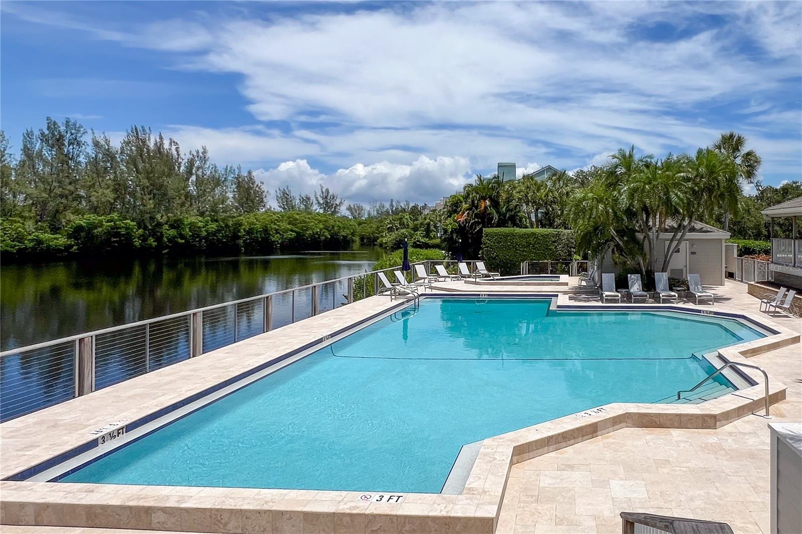 13 TIDY ISLAND BLVD #13, BRADENTON, FL, 34210