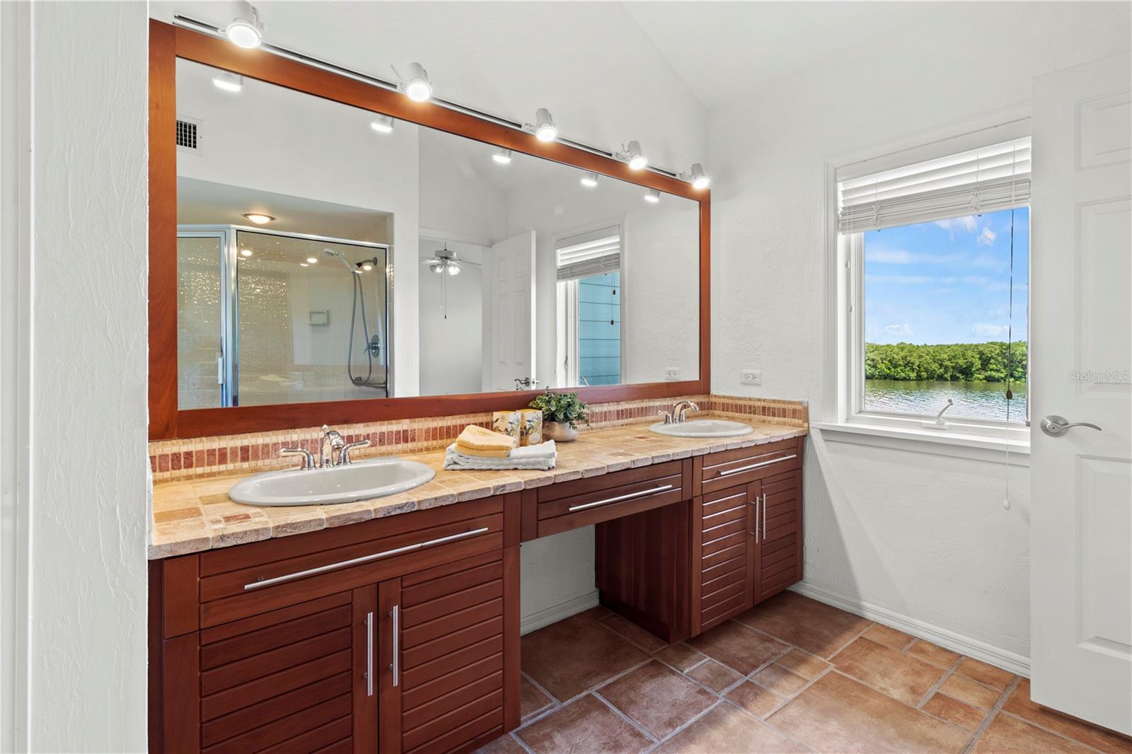 13 TIDY ISLAND BLVD #13, BRADENTON, FL, 34210