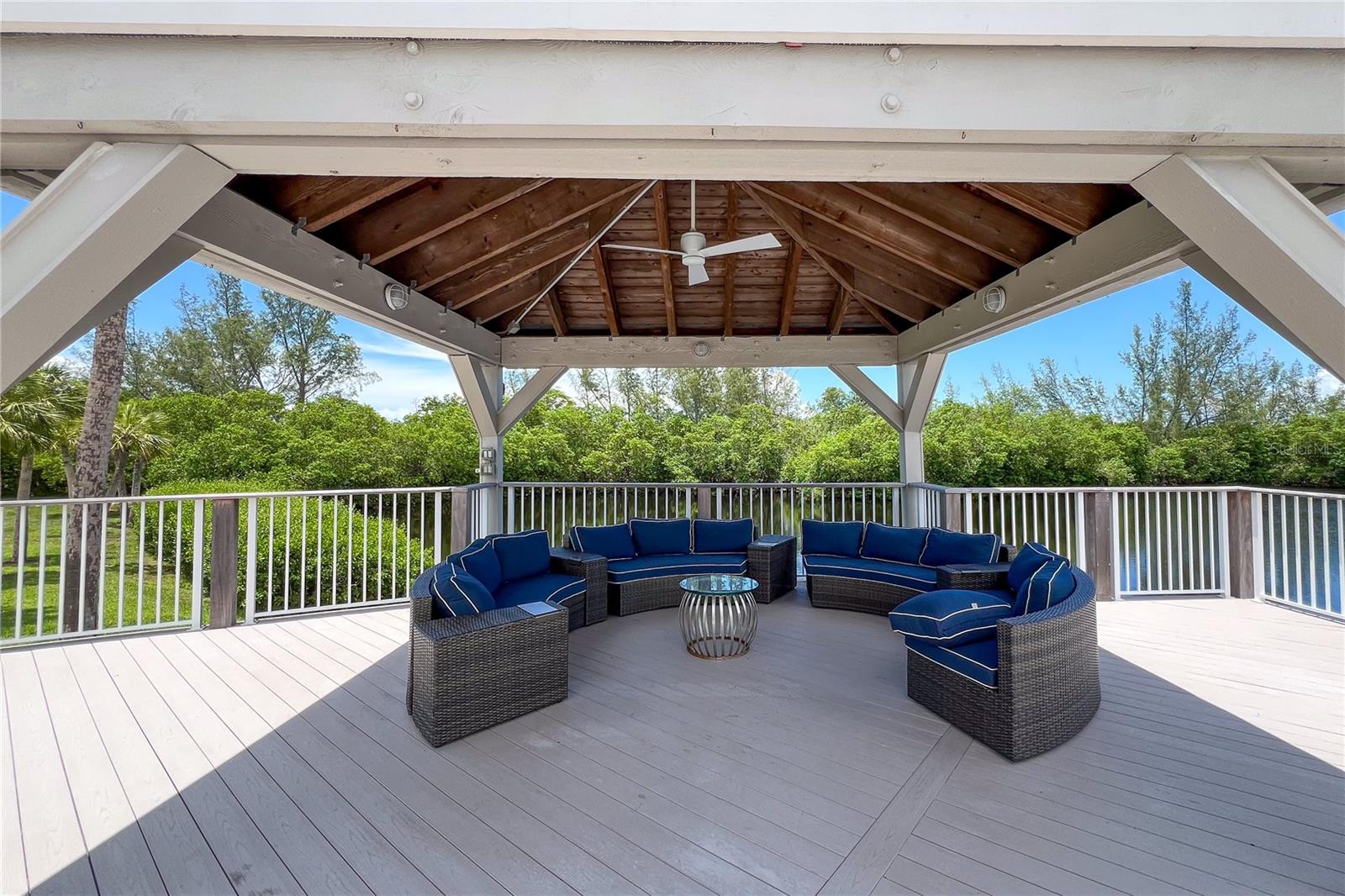13 TIDY ISLAND BLVD #13, BRADENTON, FL, 34210