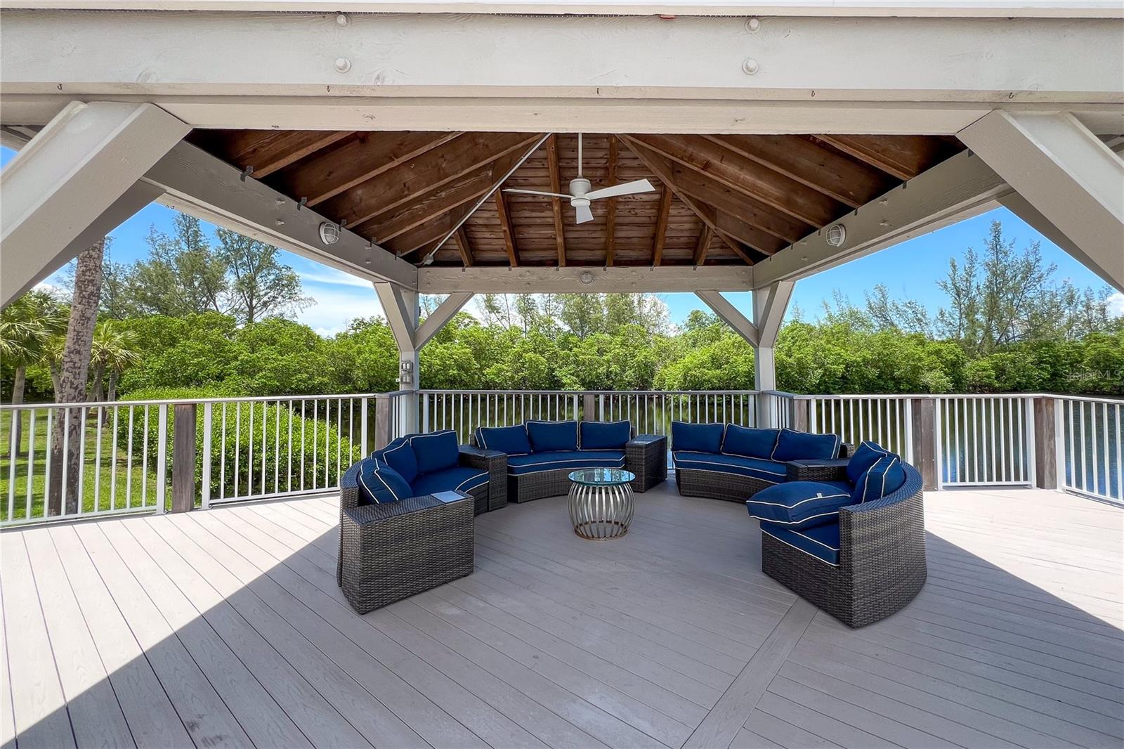 13 TIDY ISLAND BLVD #13, BRADENTON, FL, 34210