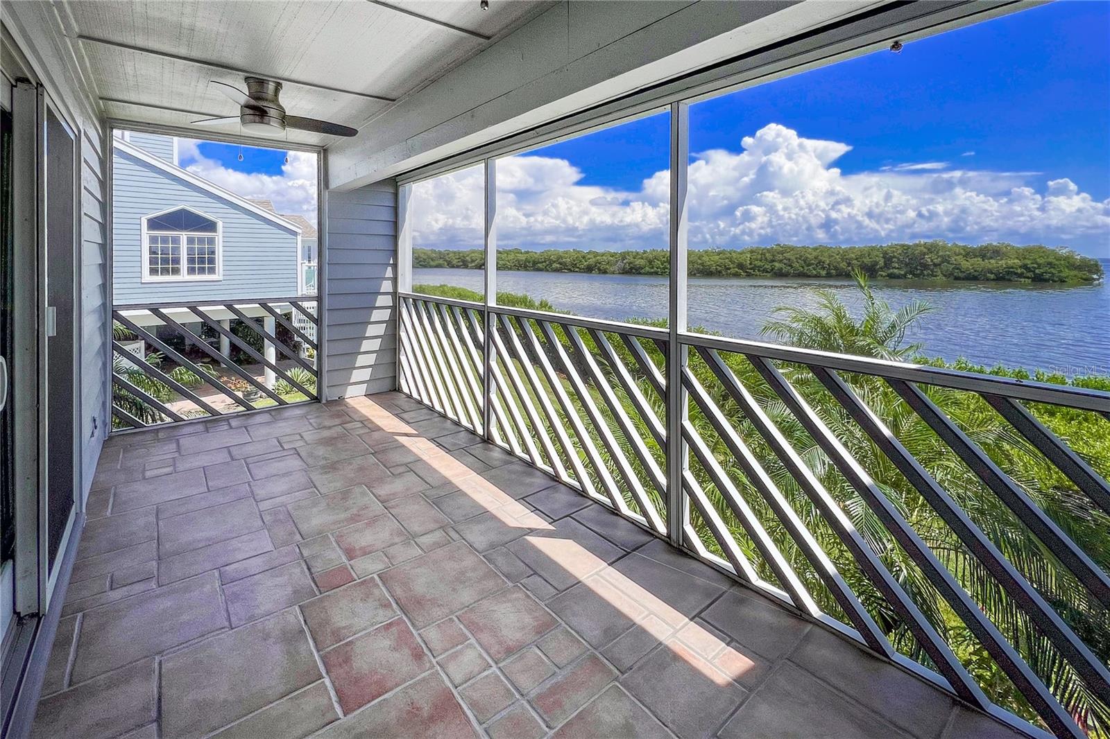 13 TIDY ISLAND BLVD #13, BRADENTON, FL, 34210