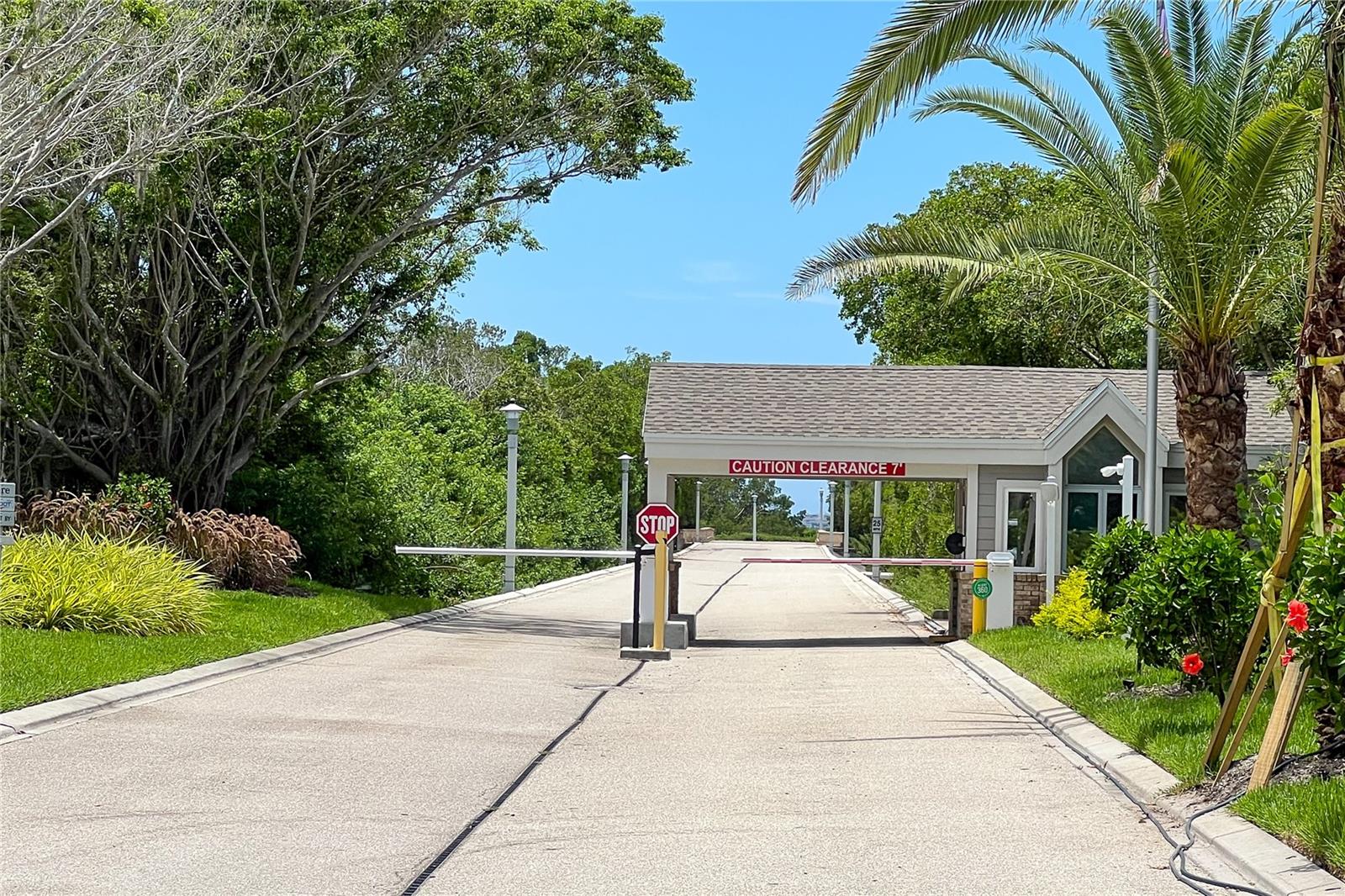 13 TIDY ISLAND BLVD #13, BRADENTON, FL, 34210