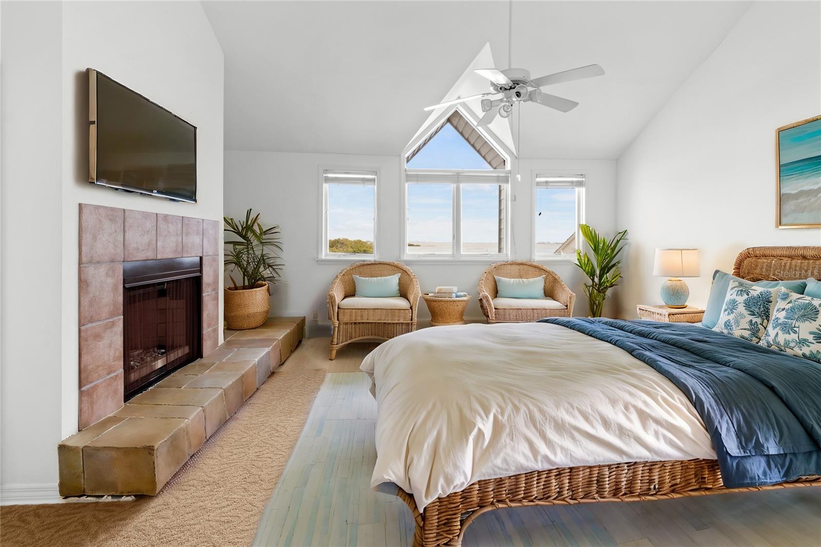 13 TIDY ISLAND BLVD #13, BRADENTON, FL, 34210