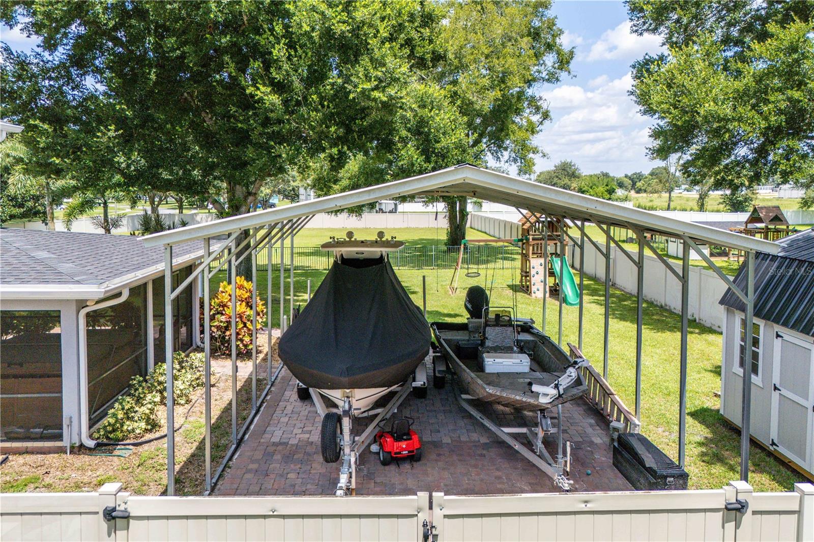 7425 LAKE MARNI CT, MOUNT DORA, FL, 32757