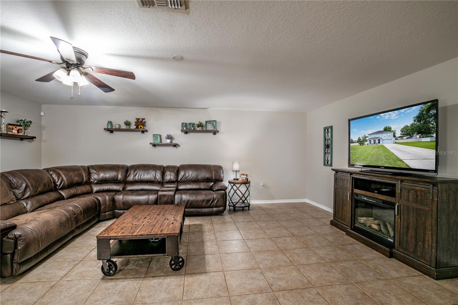 7425 LAKE MARNI CT, MOUNT DORA, FL, 32757