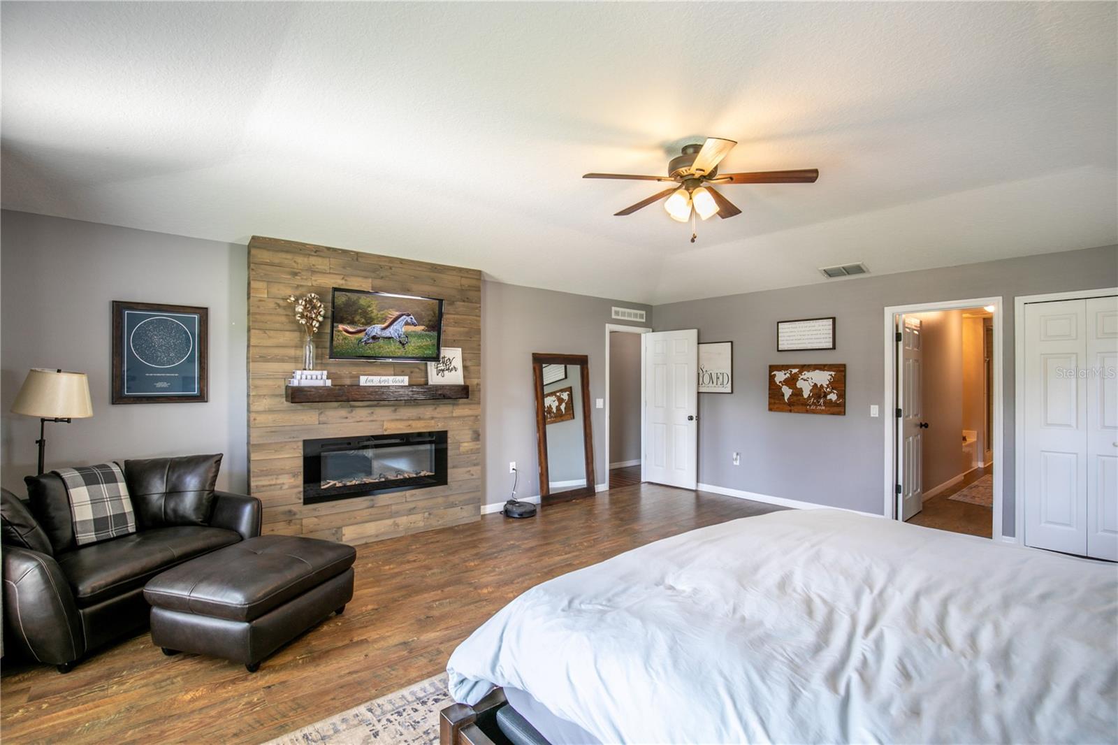 7425 LAKE MARNI CT, MOUNT DORA, FL, 32757