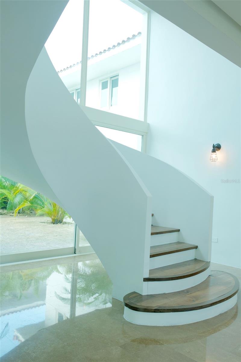 PR9108298 Property Photo