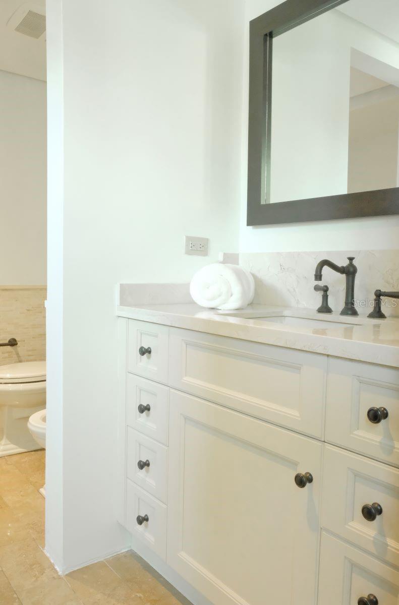 PR9108298 Property Photo