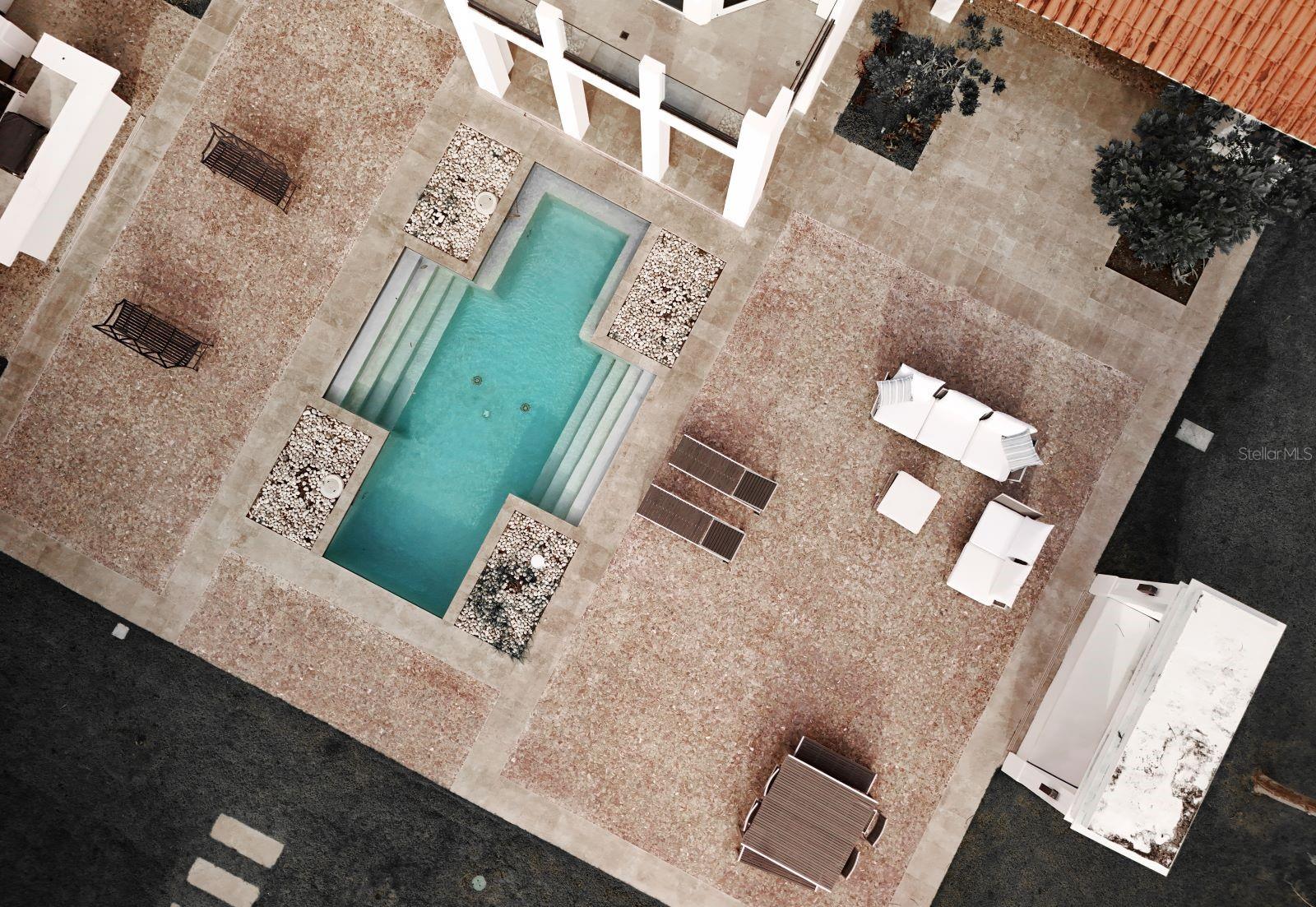 PR9108298 Property Photo