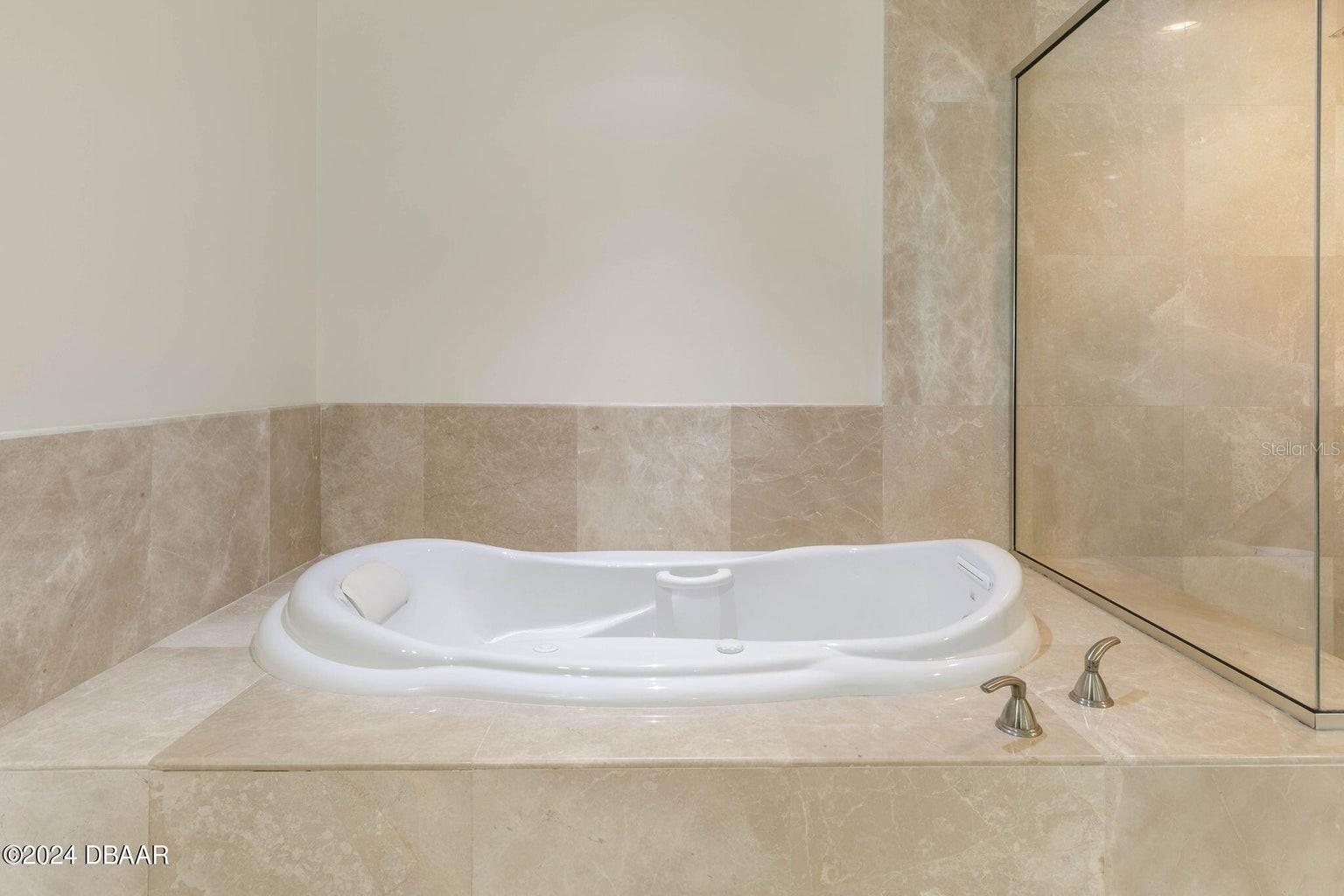 231 RIVERSIDE DRIVE #1801-1, HOLLY HILL, FL, 32117