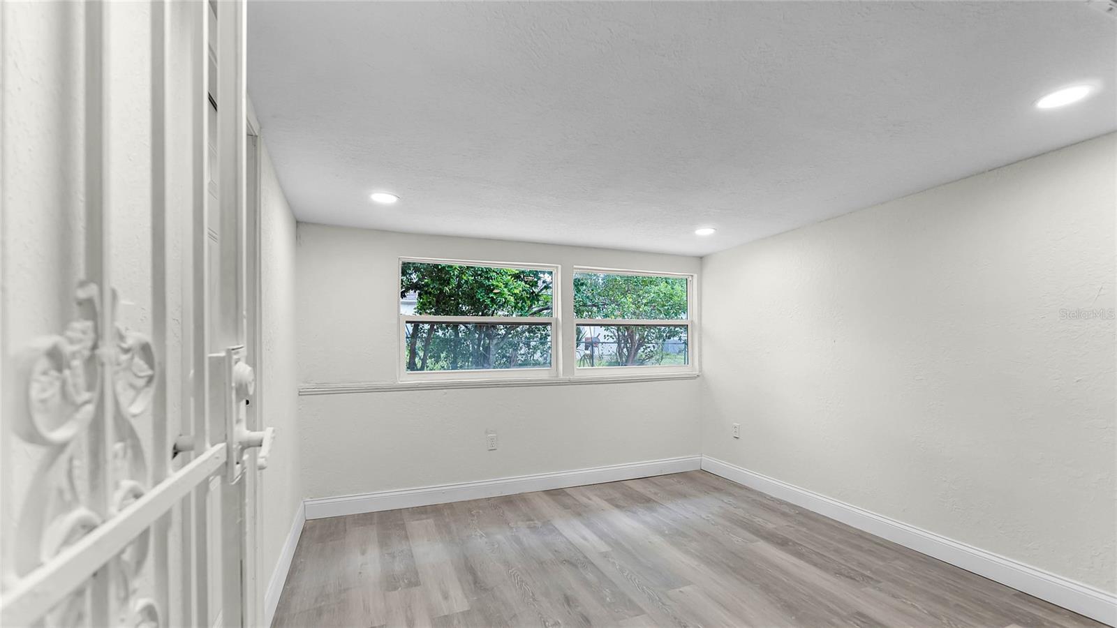 1453 CONTINENTAL DR, DAYTONA BEACH, FL, 32117
