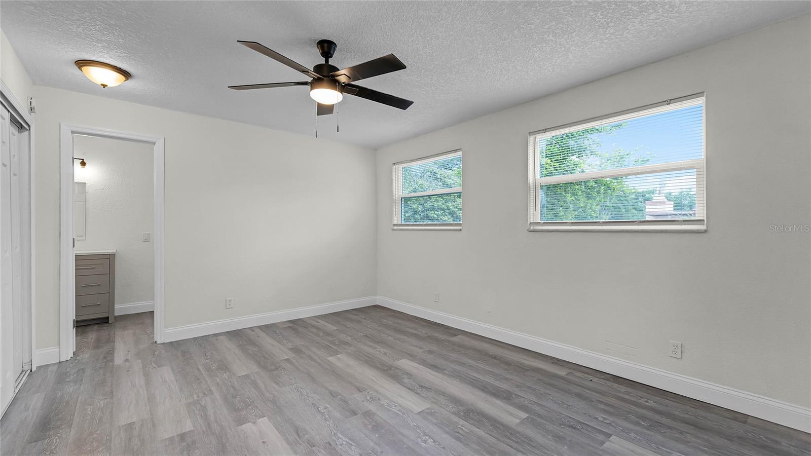 1453 CONTINENTAL DR, DAYTONA BEACH, FL, 32117