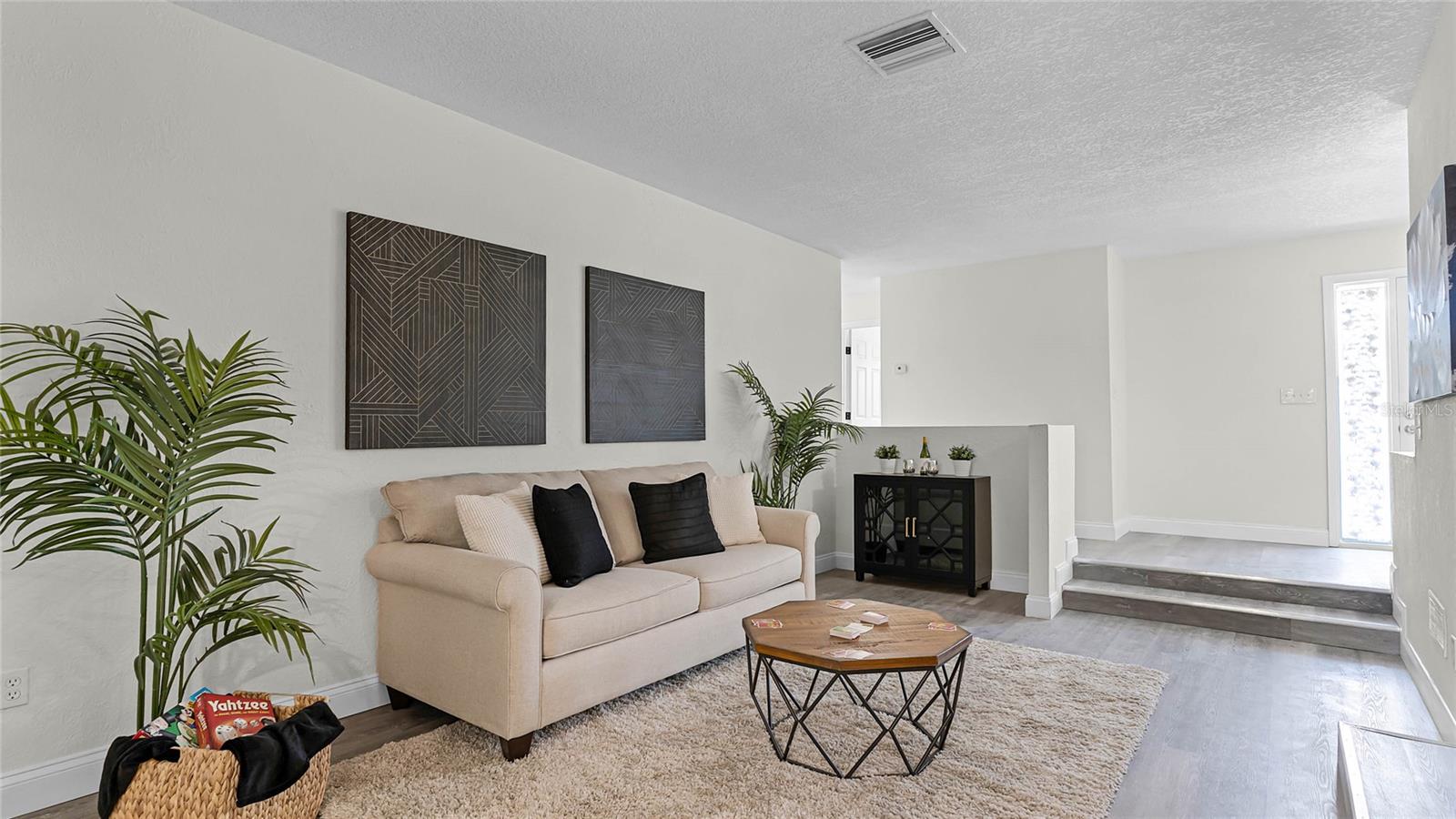 1453 CONTINENTAL DR, DAYTONA BEACH, FL, 32117