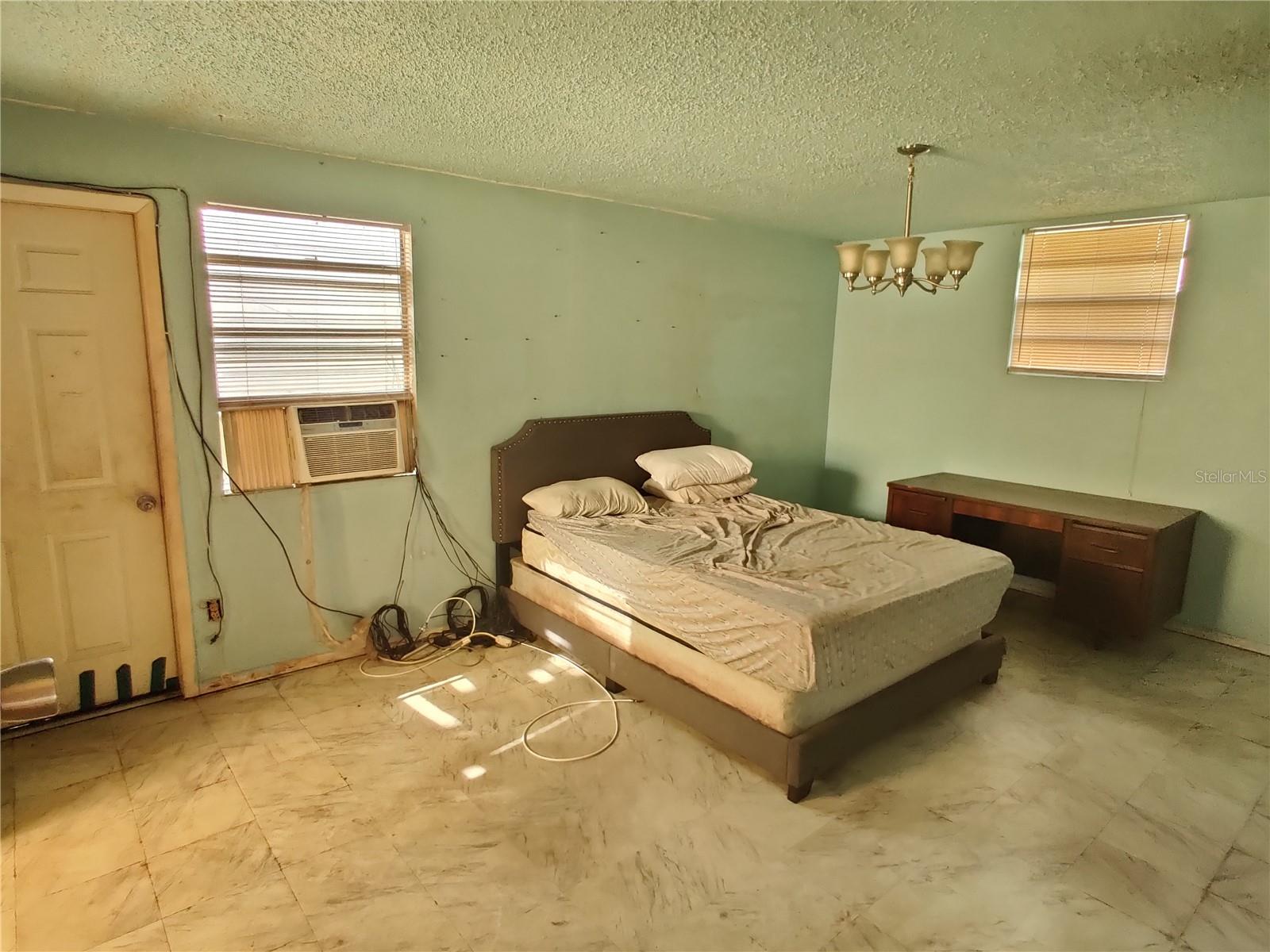 1244 BYRON AVE, CLEARWATER, FL, 33756