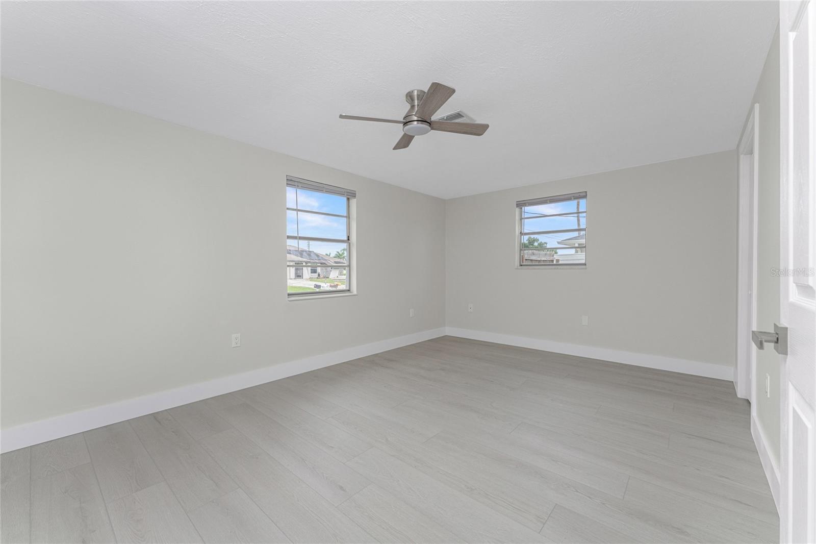 10517 GREENWAY AVE, ENGLEWOOD, FL, 34224