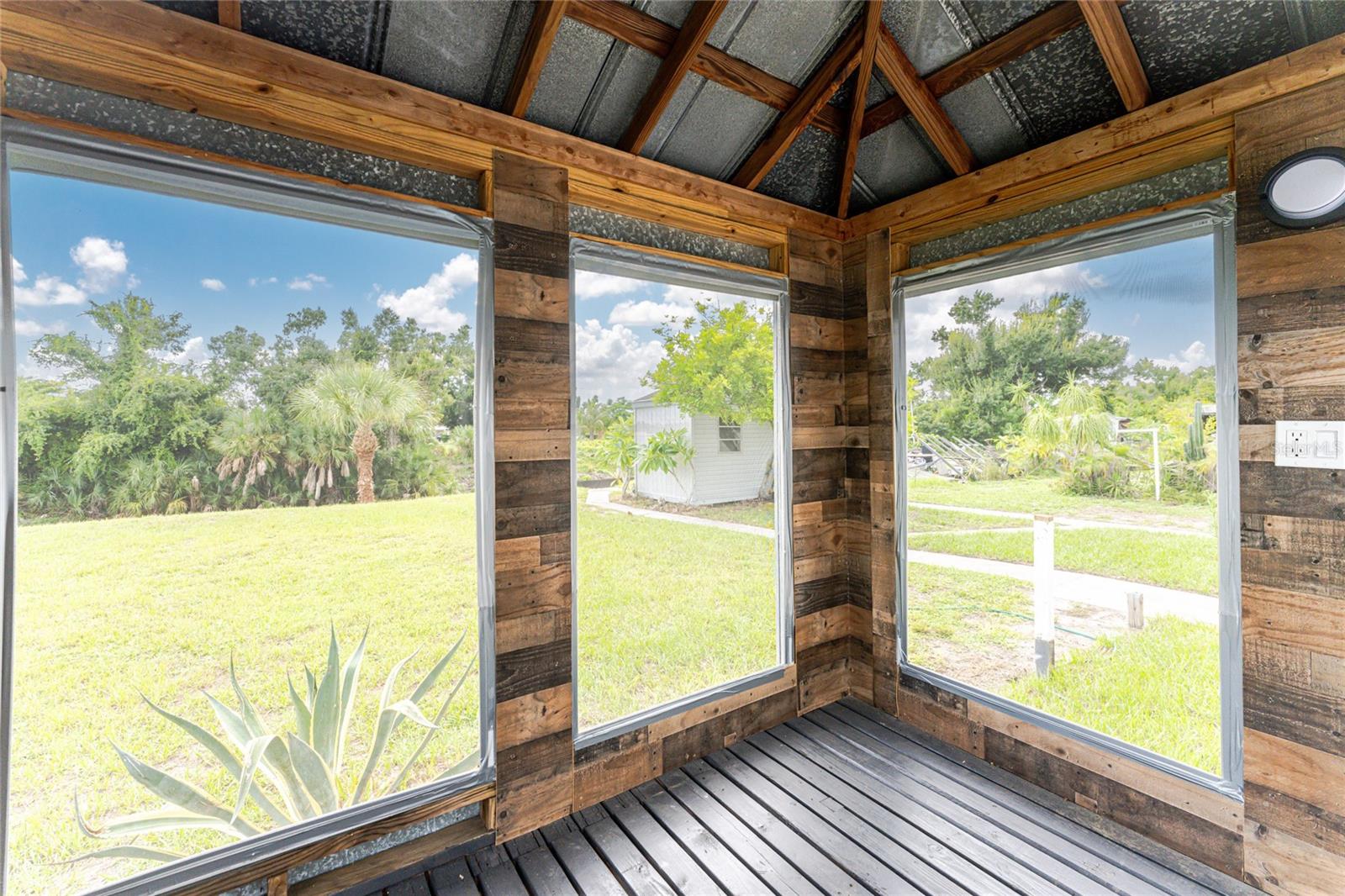 10517 GREENWAY AVE, ENGLEWOOD, FL, 34224