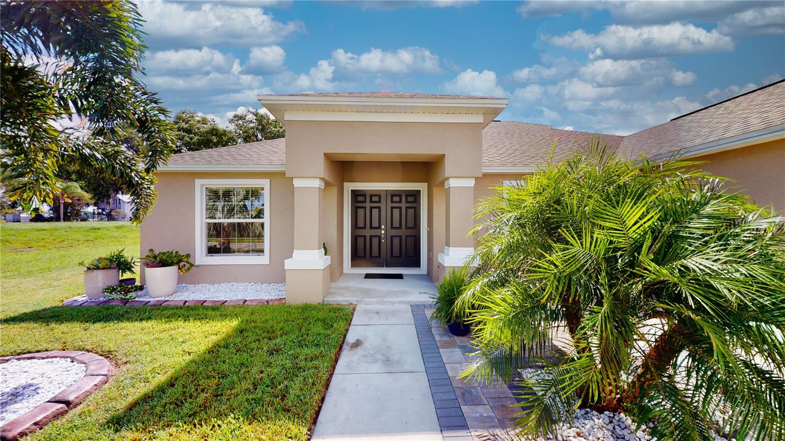 1067 SNIVELY CIR, LAKE HAMILTON, FL, 33851