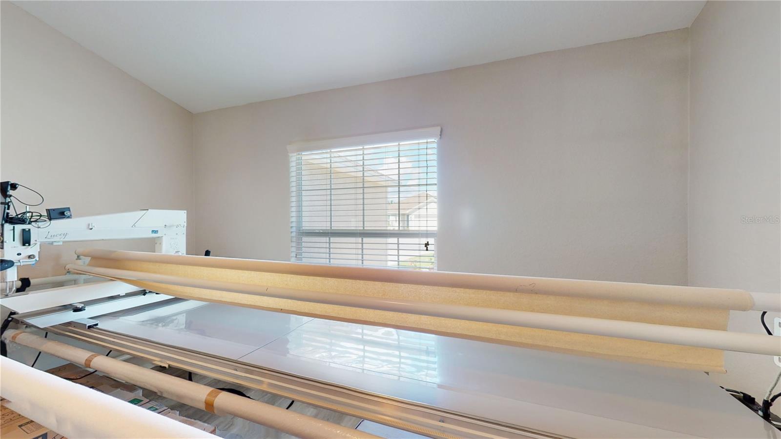 1067 SNIVELY CIR, LAKE HAMILTON, FL, 33851