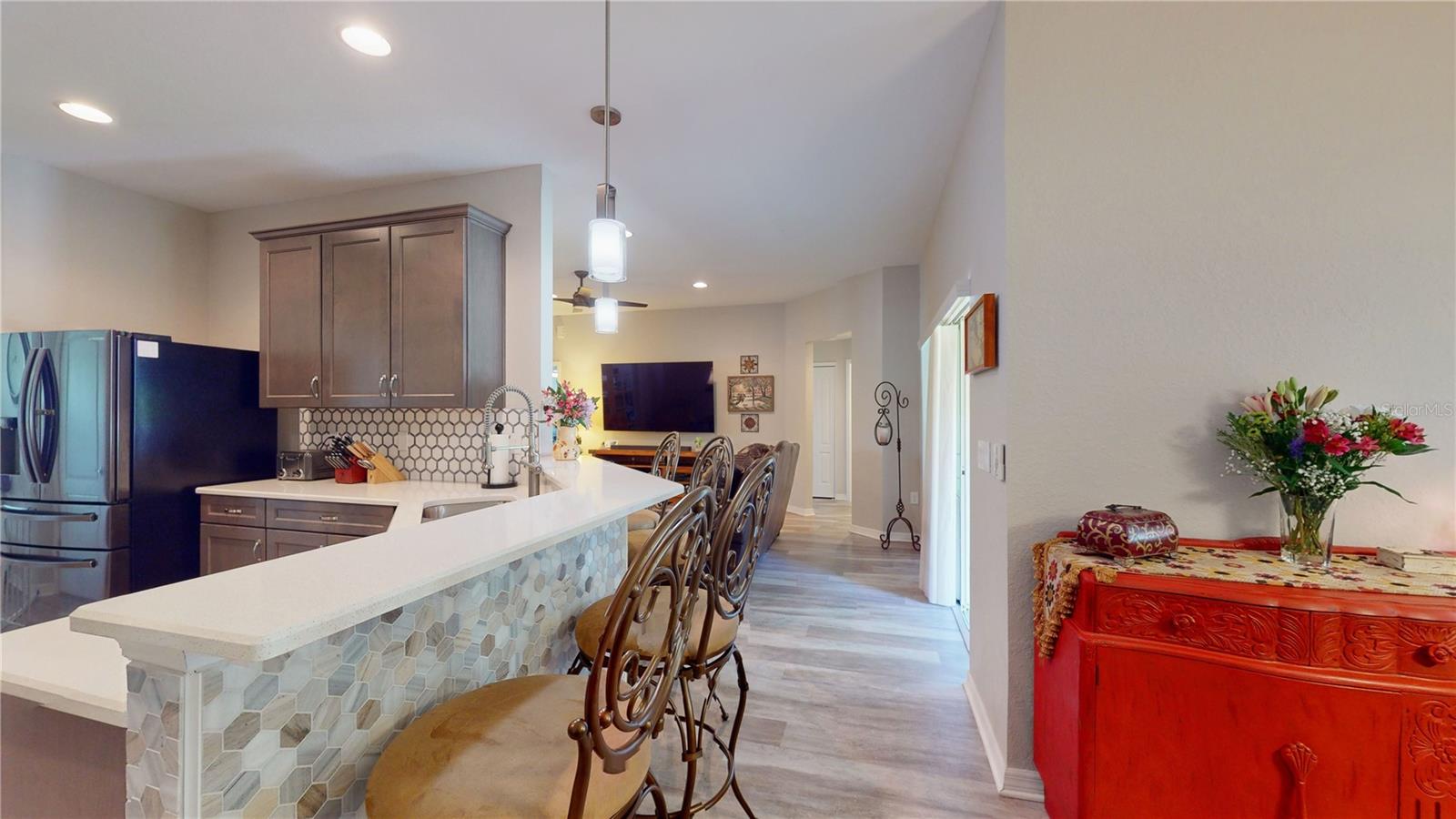 1067 SNIVELY CIR, LAKE HAMILTON, FL, 33851