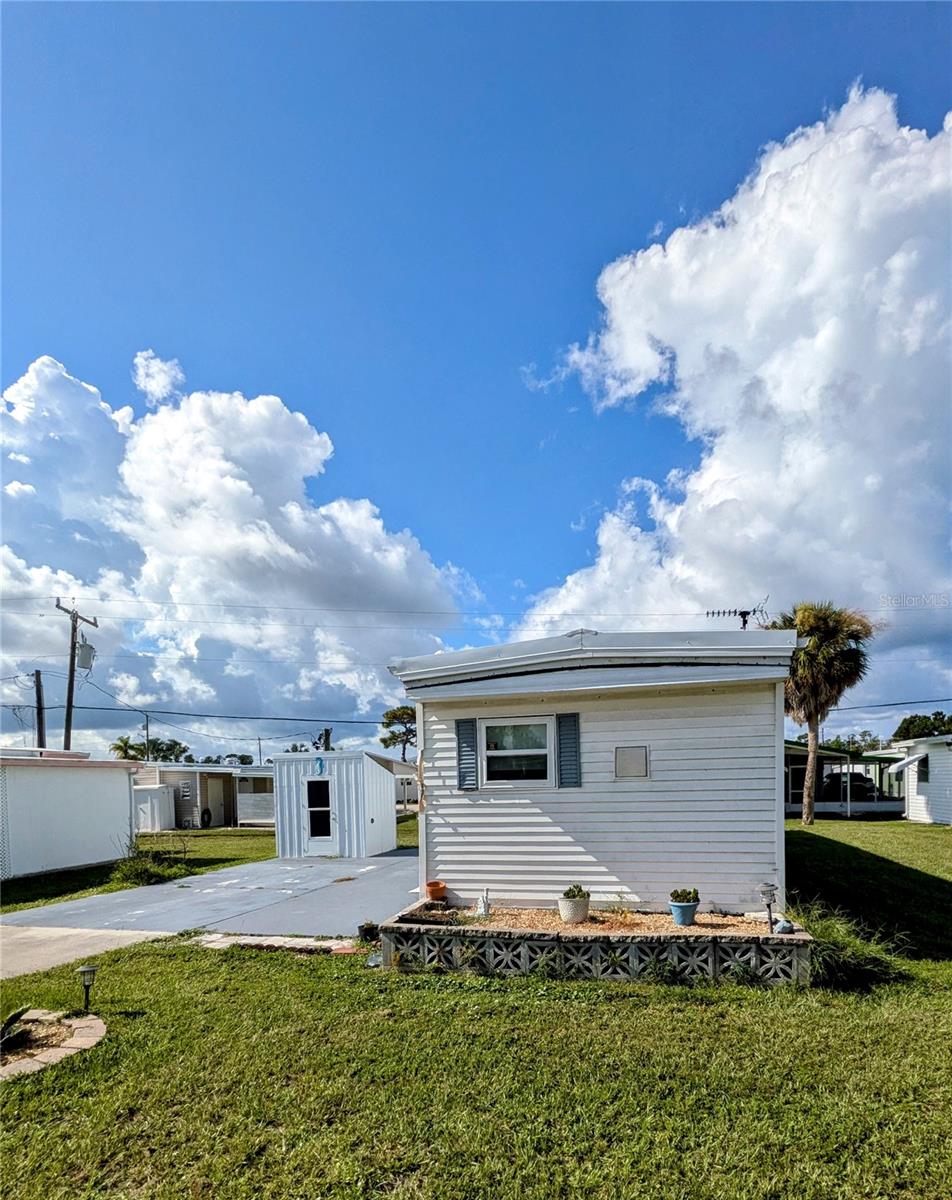 D6137824 Property Photo