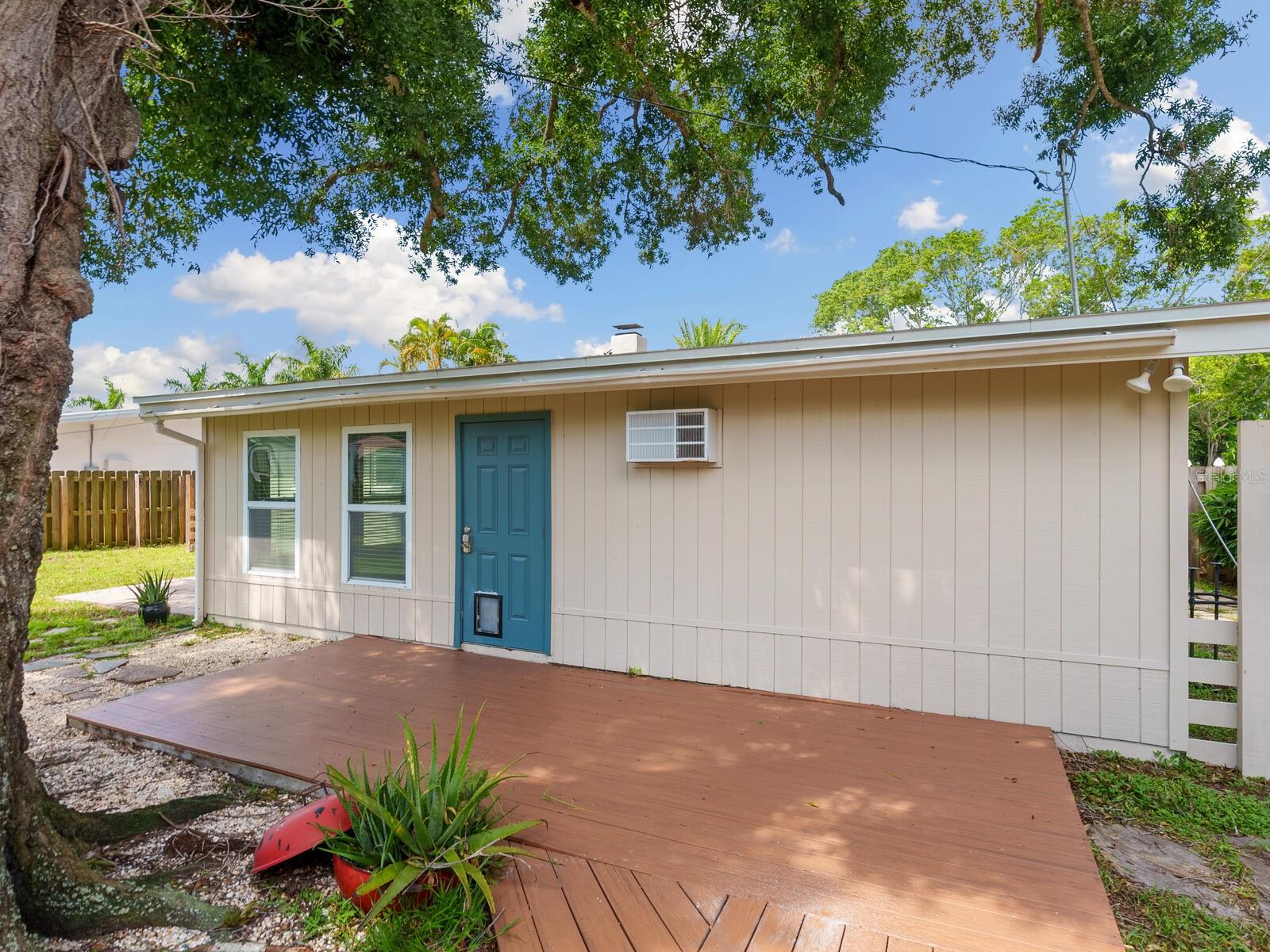 2717 GROVE PL, SARASOTA, FL, 34239