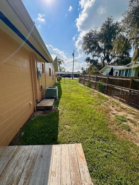 37312 OAK LN, UMATILLA, FL, 32784