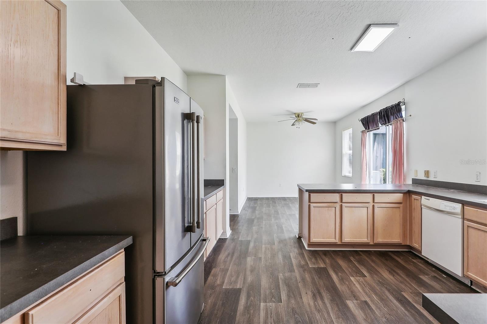 2548 LYNDSCAPE ST, ORLANDO, FL, 32833