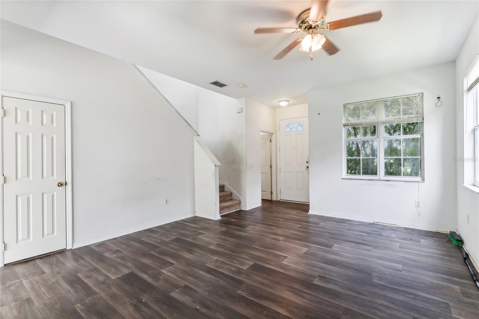 2548 LYNDSCAPE ST, ORLANDO, FL, 32833