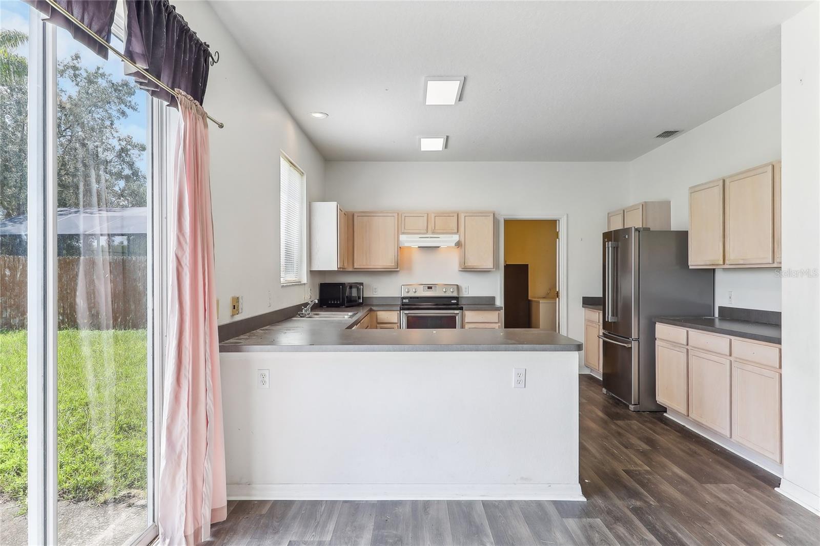 2548 LYNDSCAPE ST, ORLANDO, FL, 32833